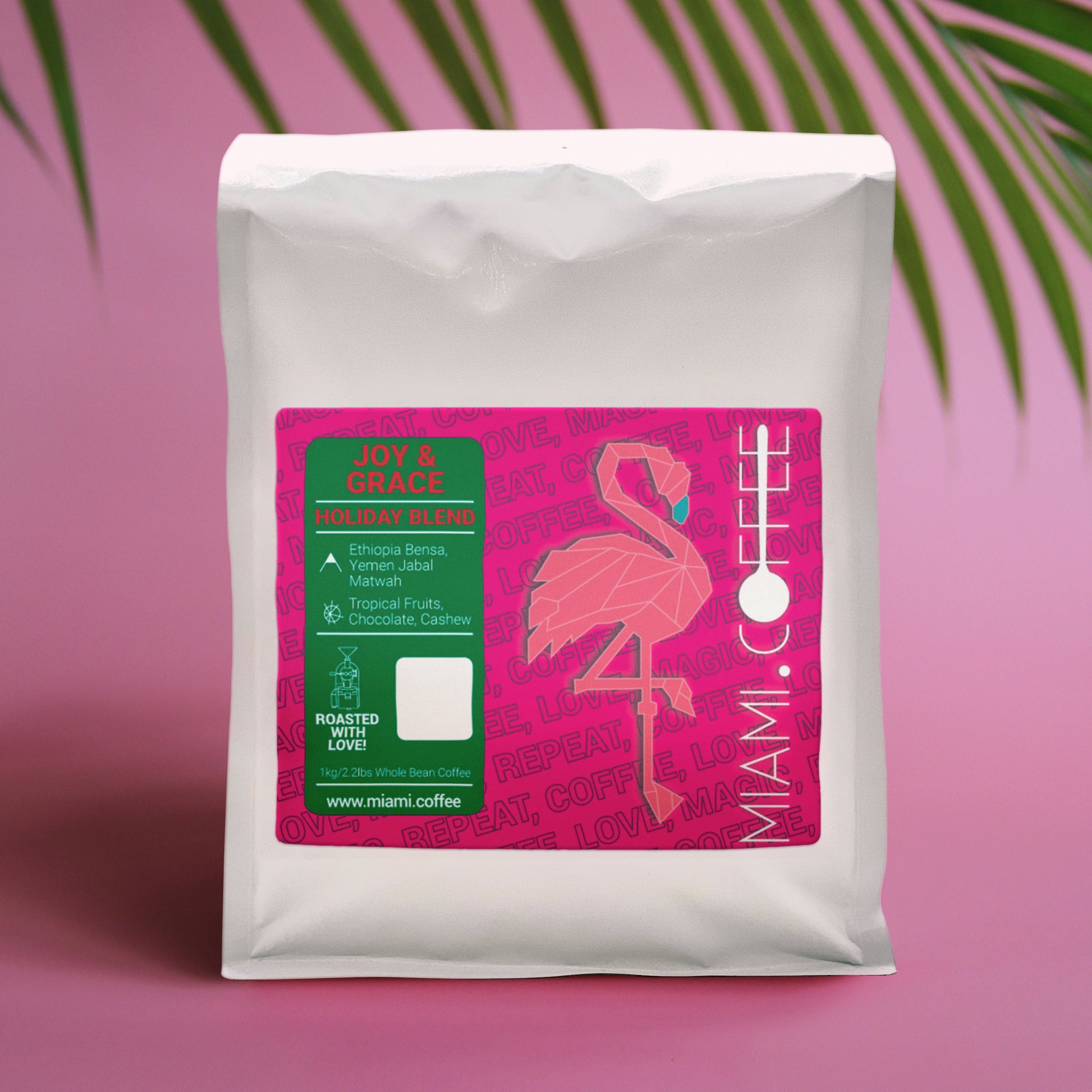 Joy & Grace Holiday Blend 1 Kilogram bag by Miami (dot) Coffee. Flavor descriptors: Tropical Fruits, Chocolate, Cashew