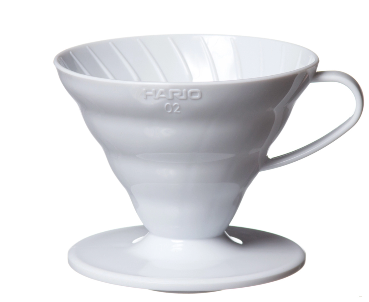 Gotero Plástico V60 Café 02 Blanco Clásico - Hario